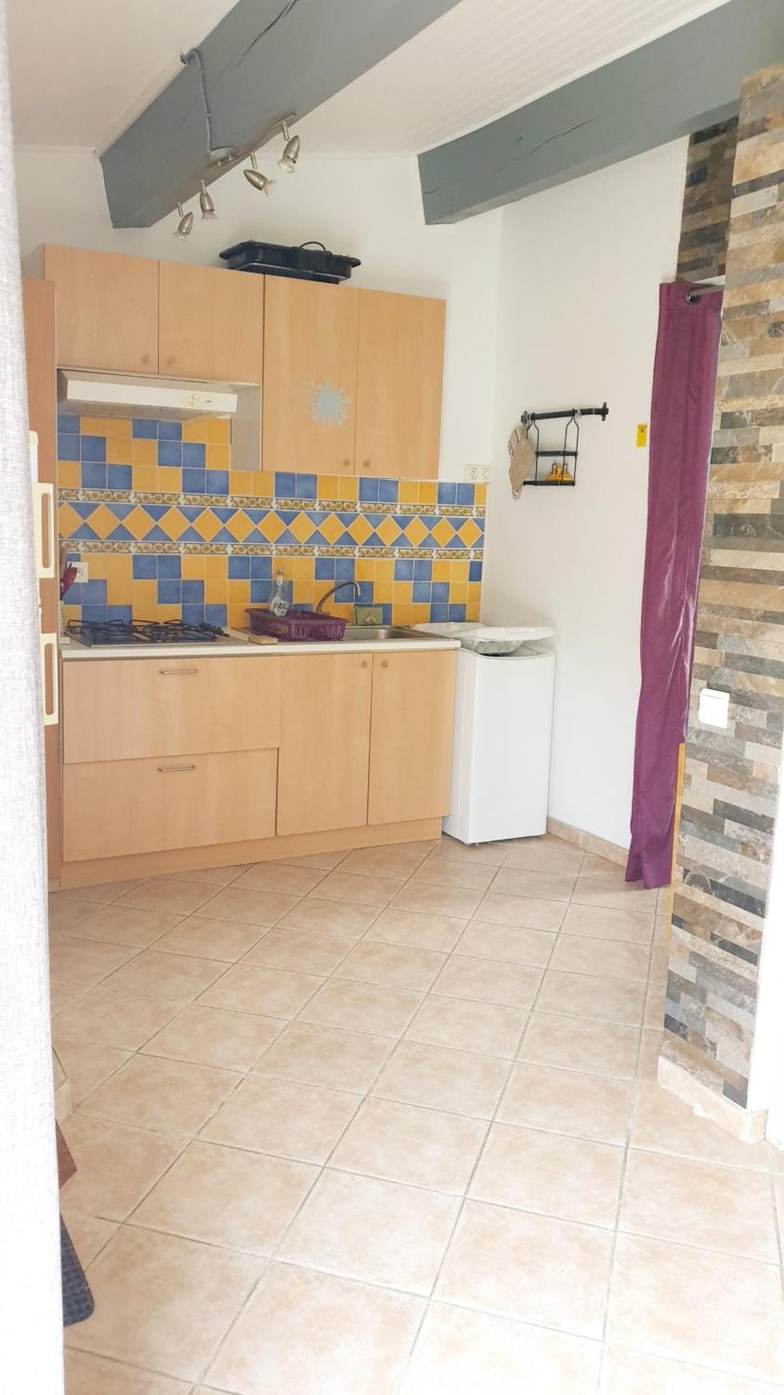 Studio 33 M2 Au Calme Proche Hyeres La Crau Exteriör bild